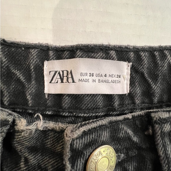 Zara Stone Wash Classic Mom Fit High Rise Ankle Length Jean Size 4 - Picture 5 of 8